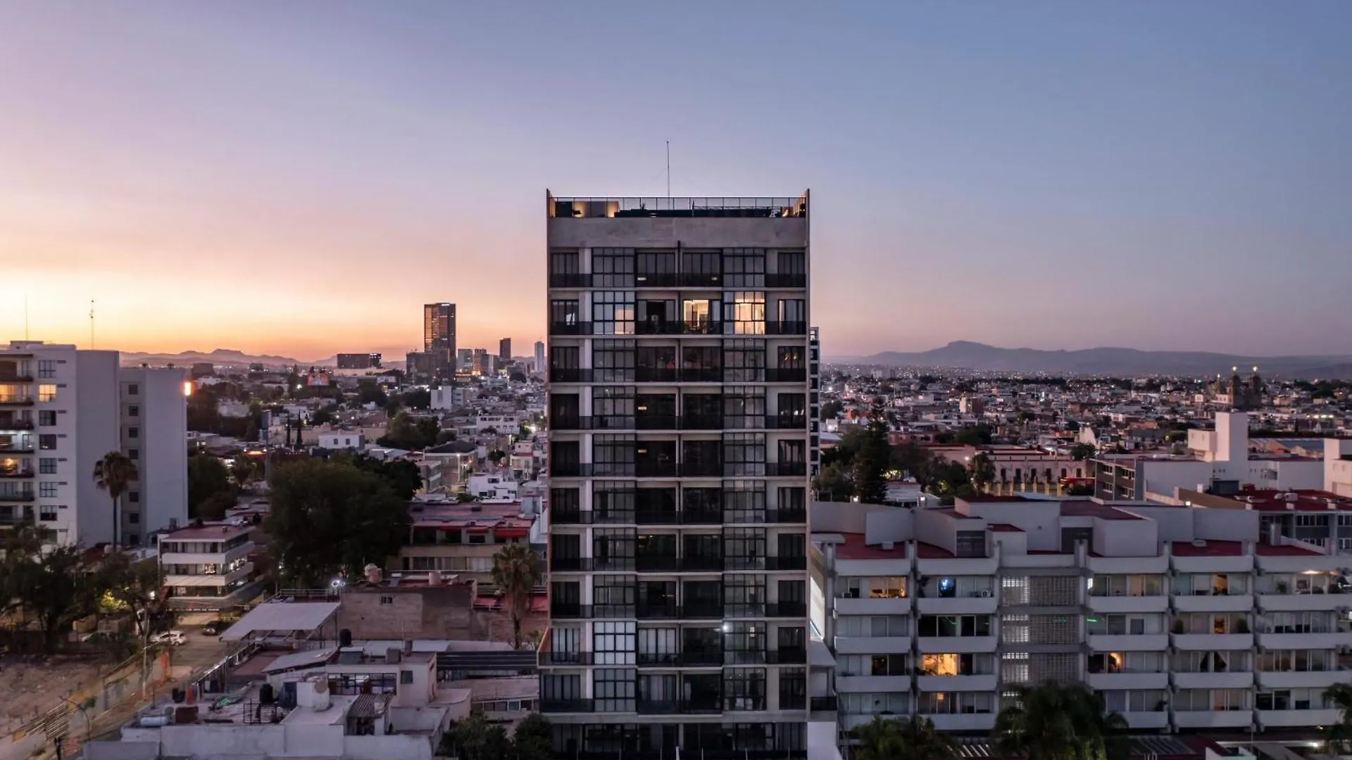 Loft Of Greens In The Heart Of Americana Witgdl contacts